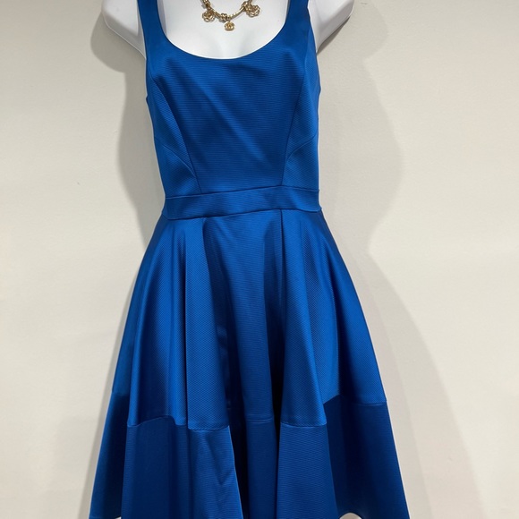 Zac Posen blue cocktail dress  size 8 high quality💥 - Picture 16 of 16
